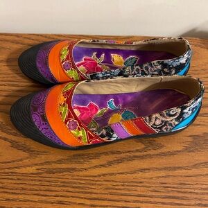 New Woman’s Leather Multi Colored Slip On’s With Rubber Soles Size 38 or 7.5